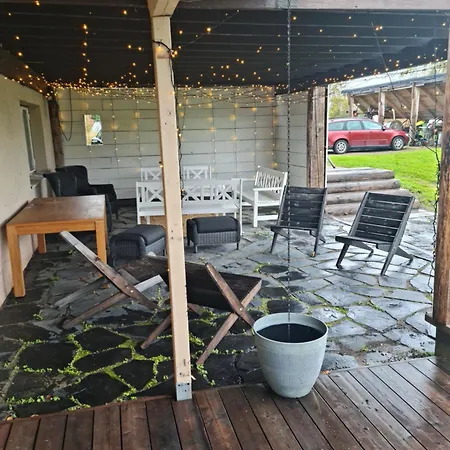 招待所 Hietaman Vierastalo Jokipaeaety